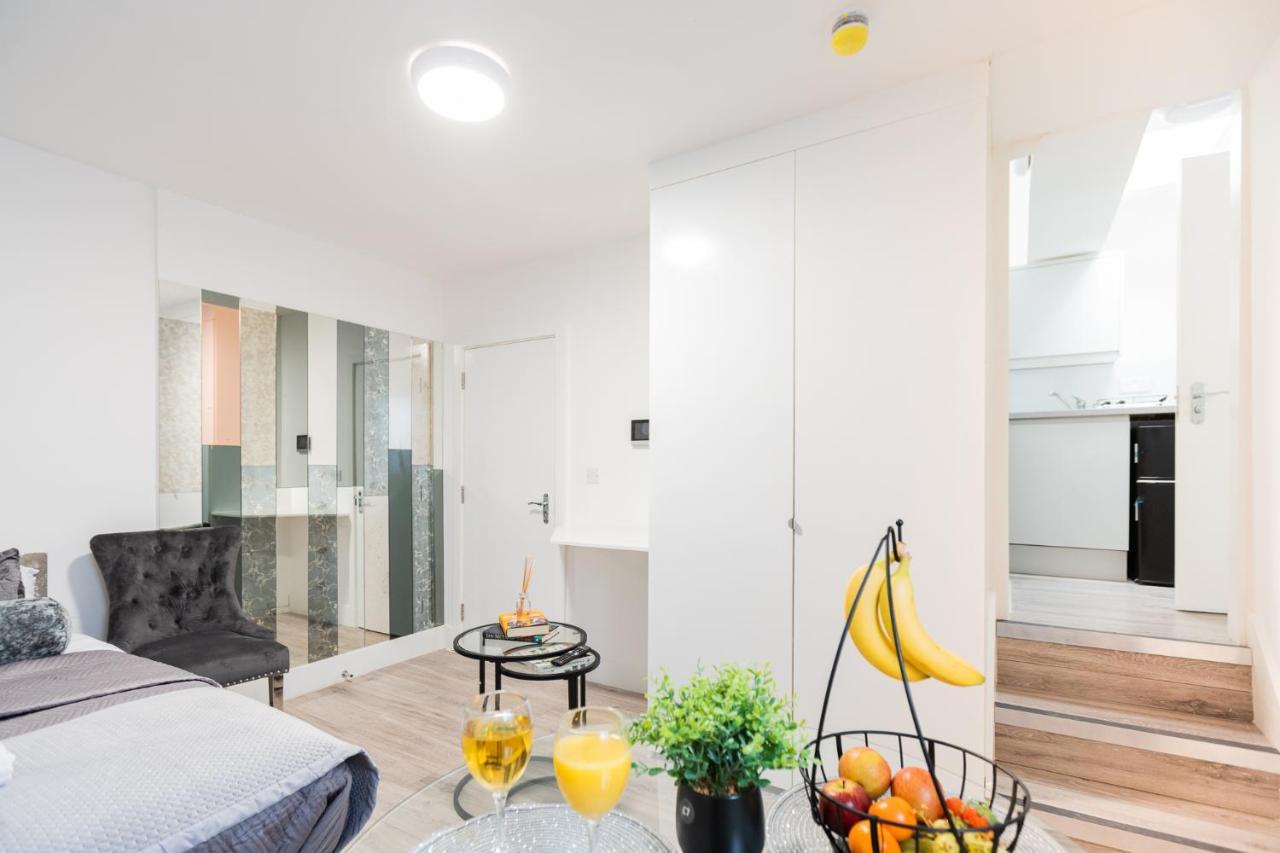Stylish Studio Near Kensal Green London Bagian luar foto